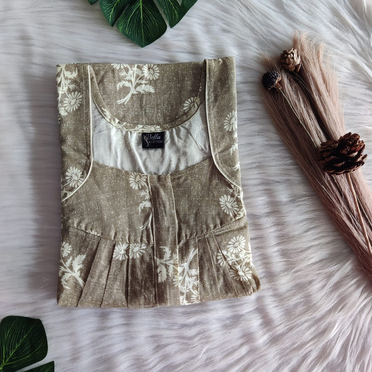 Pale Green Floral Printed Pure Cotton Pleated Zip Nighty | Free Size | Chest Width 44″| Length 54″-55″