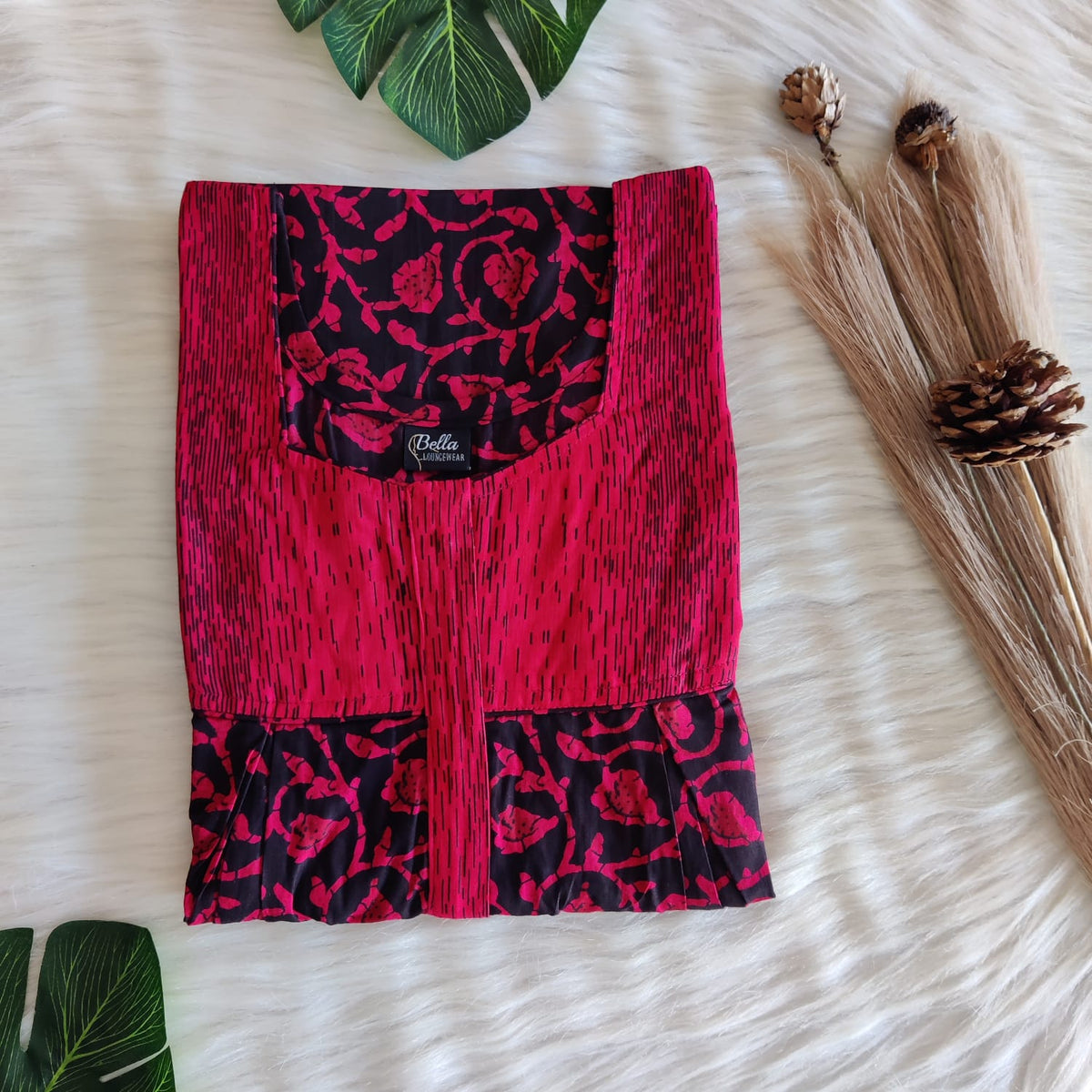 Pink And Black Printed Premium Cotton Pleated Vertical Zip Feeding Nighty | Free Size | Chest Width 44″| Length 54″-56″