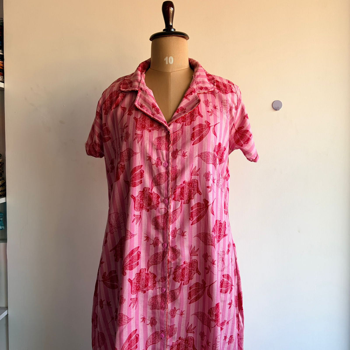 Pink And Red Floral Printed Alpine Full Open Long Polo Shirt Dress | Side Pocket | Free Size | Chest Width 44″| Length 44″