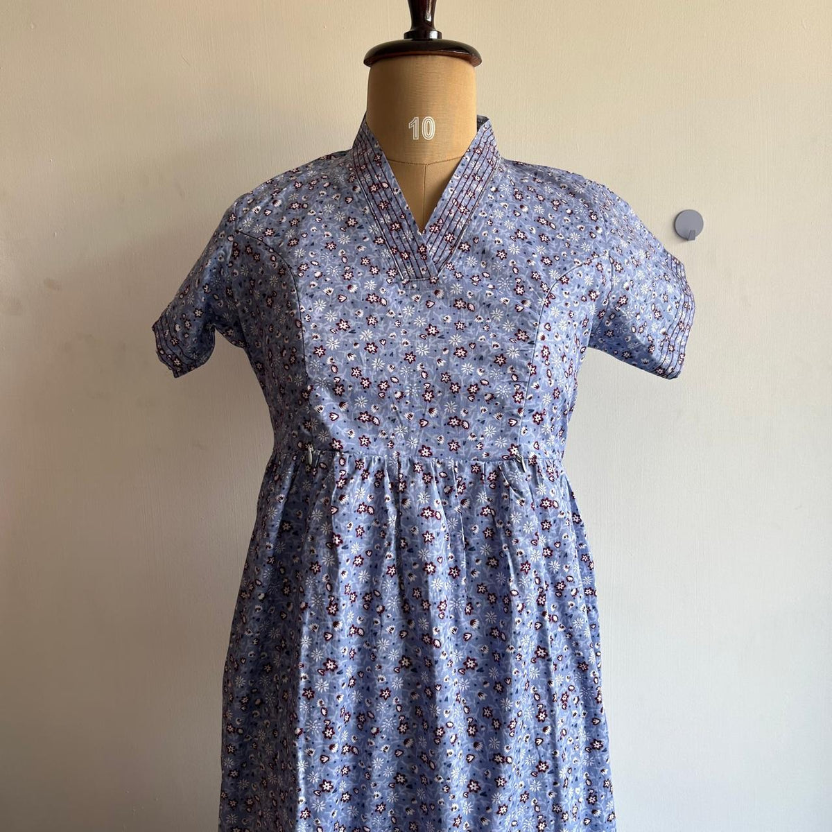 Blue Floral Printed Premium Cotton V Collar Neck Short Maternity Gown | Free Size |