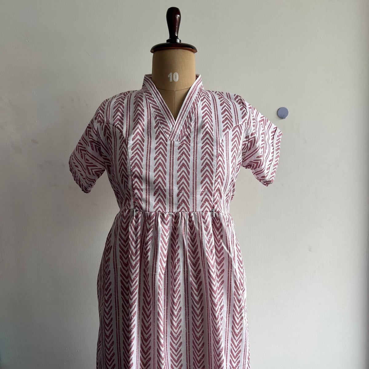 White And Mauve Printed Premium Cotton V Collar Neck Short Maternity Gown | Free Size |
