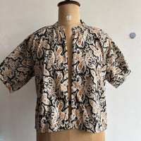 Black Kalamkari Printed Kantha Cotton Short Feeding Top With Centre Long Zip And Puff Sleeve | Free Size |