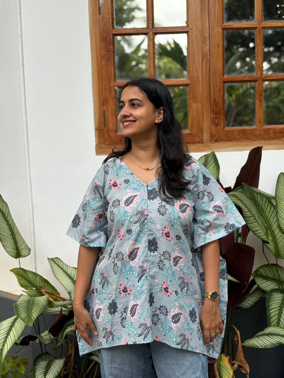 Grey Floral Printed Kantha Cotton Short Feeding Kaftan | Free Size |