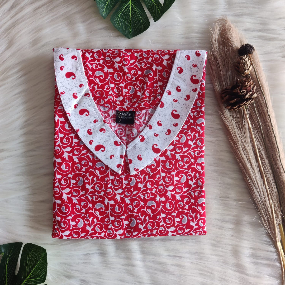 White And Pink Printed Premium Cotton Peter Pan Collar Nighty | Free Size | Chest Width 44″| Length 55″-56″