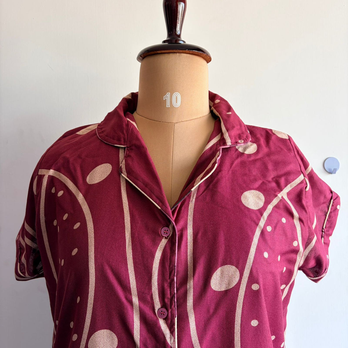Mauve Dot Printed Alpine Full Open Long Polo Shirt Dress | Side Pocket | Free Size | Chest Width 44″| Length 44″
