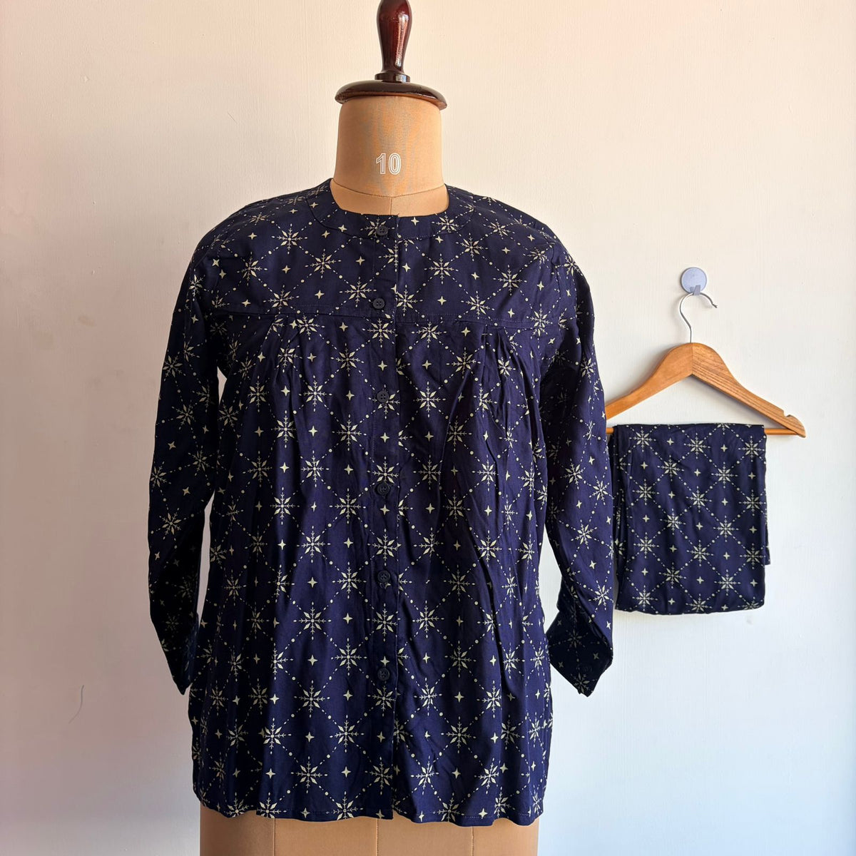Navy-Blue Floral Printed Round Neck Rayon Full Sleeve Loungewear Pyjama Set | Free Size |