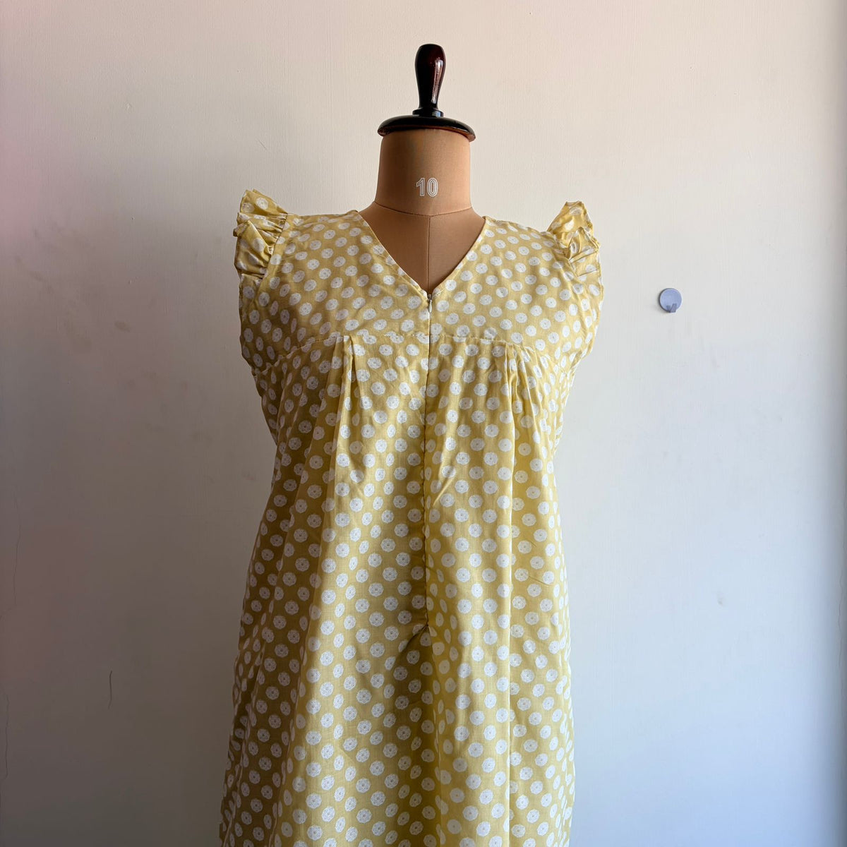 Cream Floral Printed Cambric Cotton V- Neck Ruffle Sleeve Long Zip Short Maternity Gown | Free Size | Chest Width 44″| Length 44″|