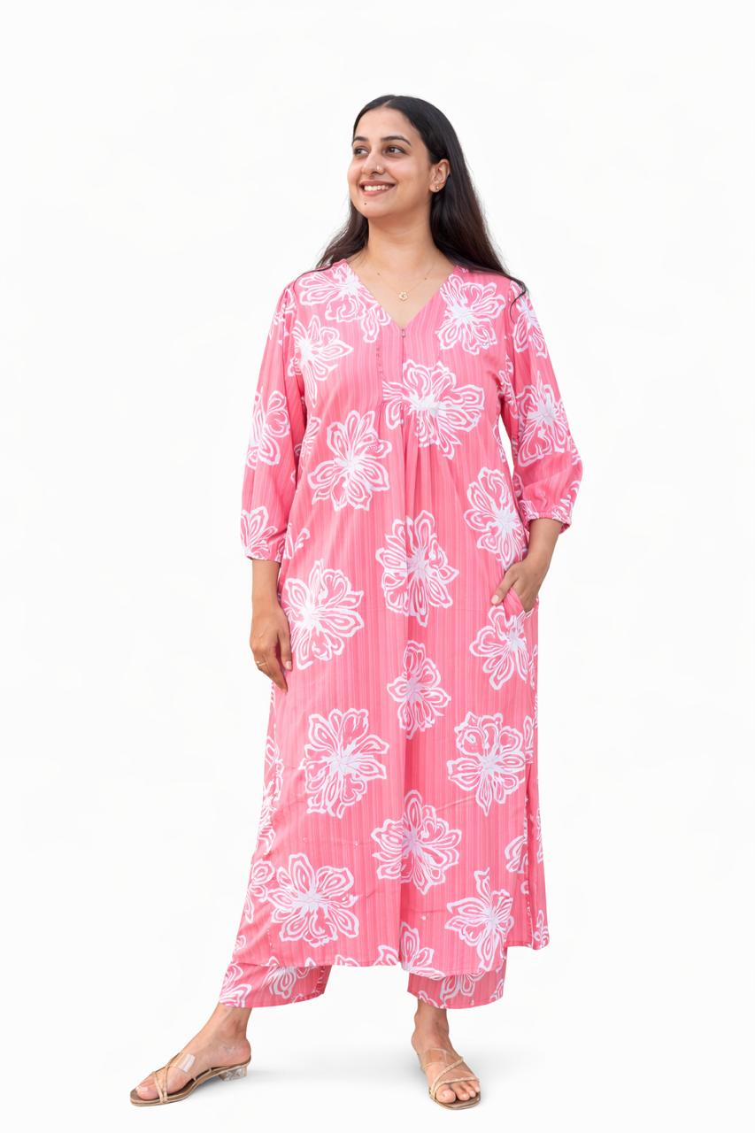Peach Floral Printed Cotton Slub V - Neck Feeding Kurti Co-ord Set With Centre Long Invisible Zip| Palazzo Pant | Free Size