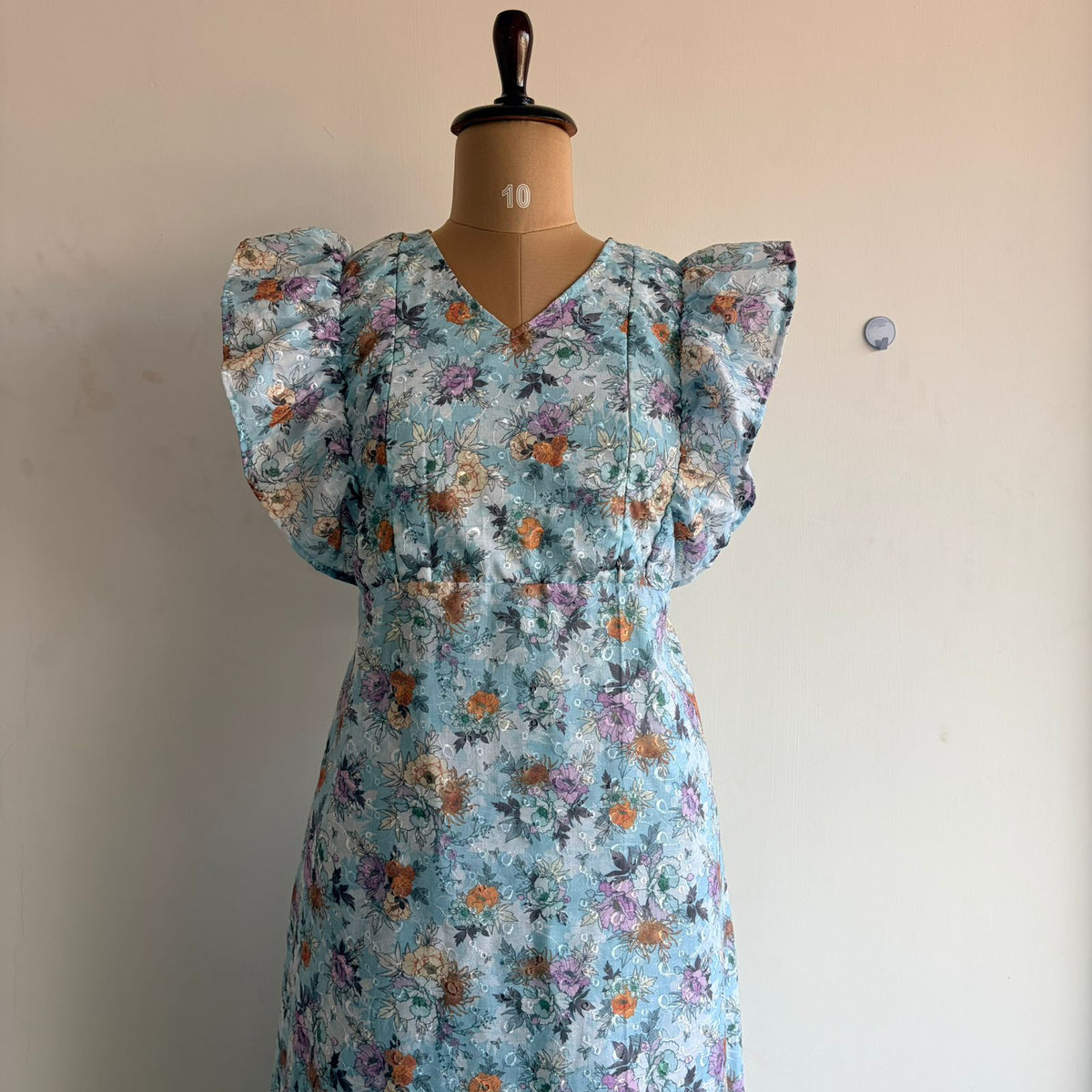 Dusty Blue Floral Printed Hakoba Ruffle Sleeve Short Maternity Gown | Free Size | Chest Width 44″| Length 44″