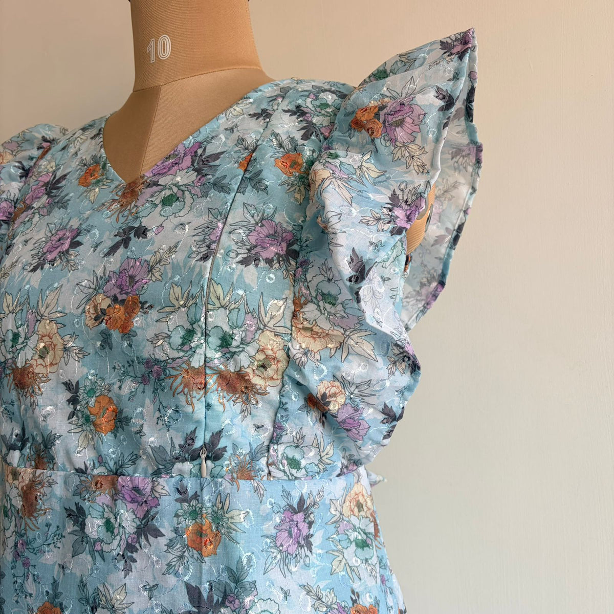 Dusty Blue Floral Printed Hakoba Ruffle Sleeve Short Maternity Gown | Free Size | Chest Width 44″| Length 44″