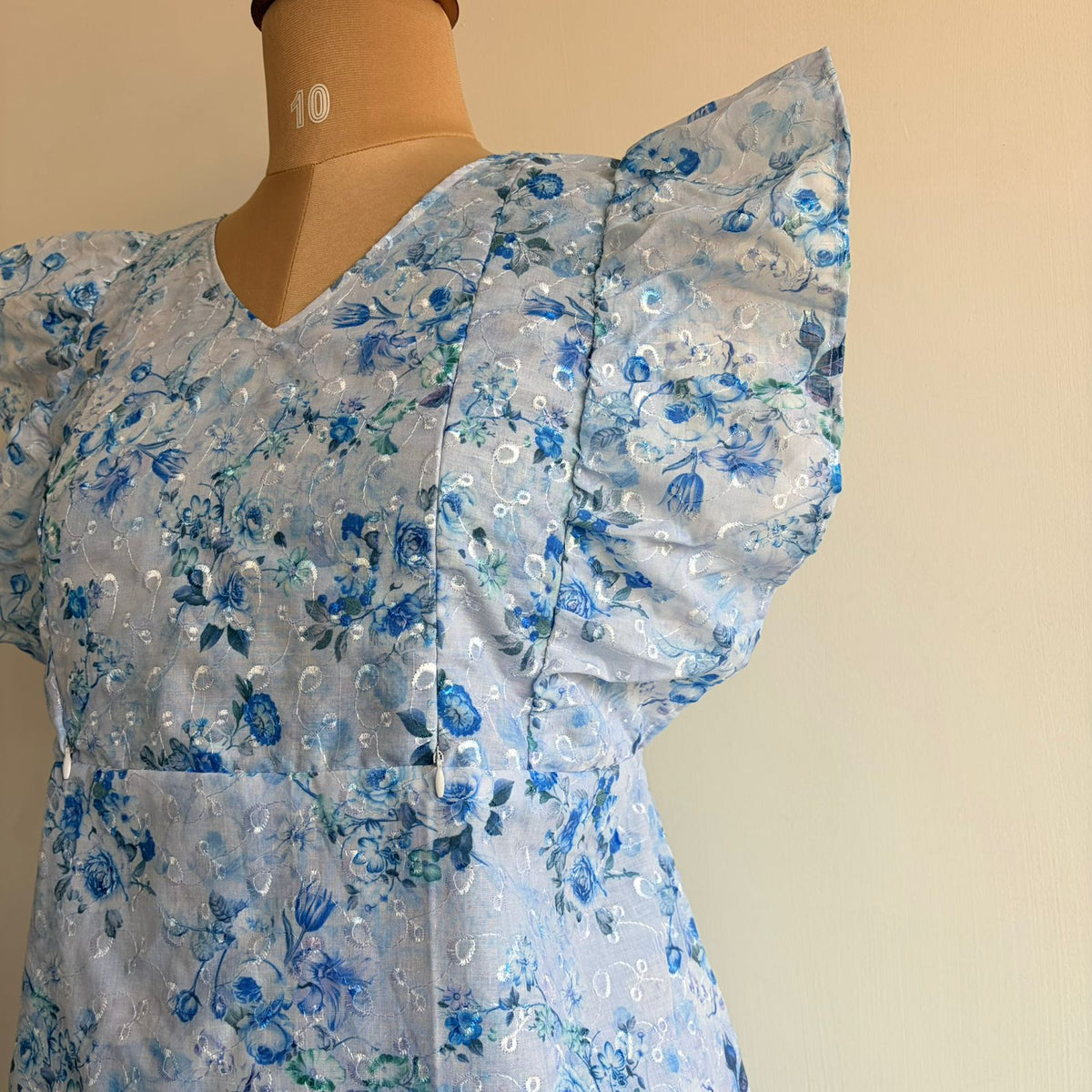 Blue Floral Printed Hakoba Ruffle Sleeve Short Maternity Gown | Free Size | Chest Width 44″| Length 44″