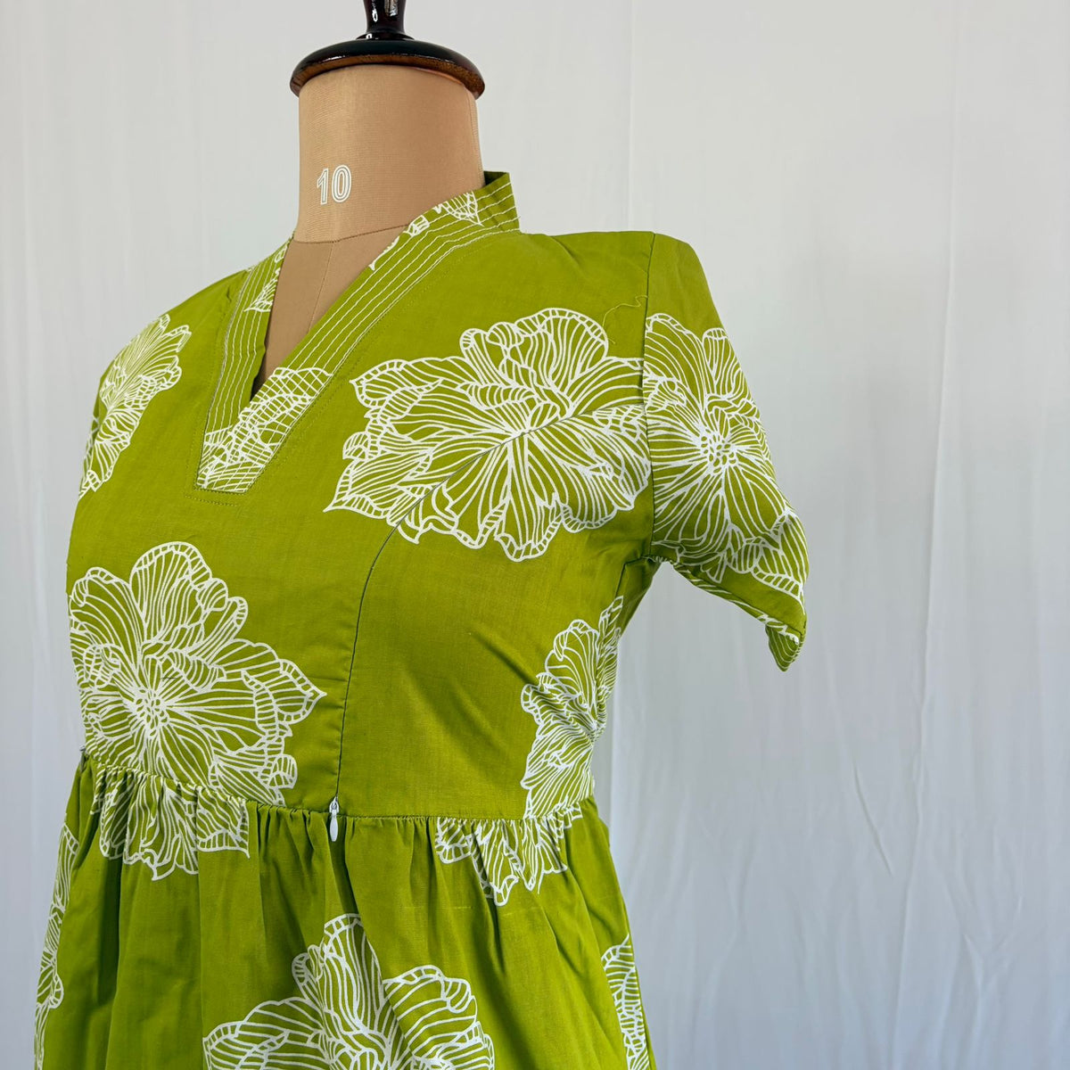 Green Floral Printed Premium Cotton V Collar Neck Short Maternity Gown | Free Size |