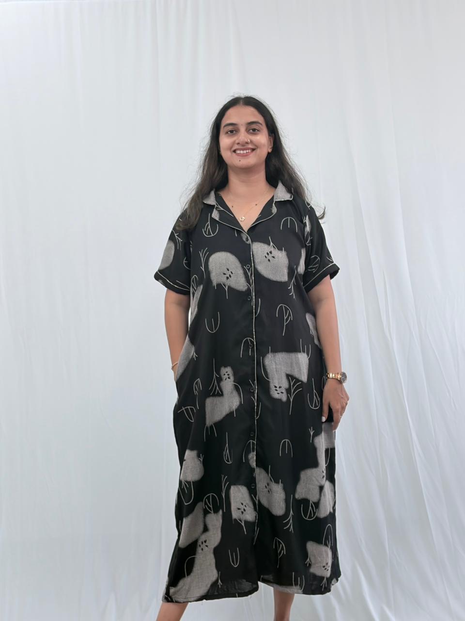 Black Printed Alpine Full Open Long Polo Shirt Dress | Side Pocket | Free Size | Chest Width 44″| Length 44″