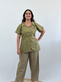 Red Floral Printed Green Kantha Cotton Shirt Pyjama Set | Free Size |