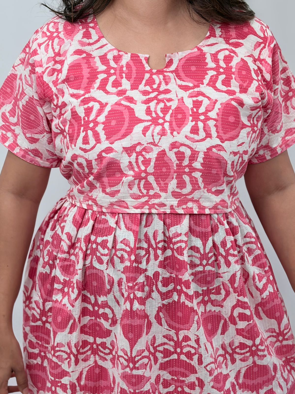 Peach And White Floral Printed Kantha Cotton Buttonless Zipless Short Maternity Nighty | Free Size |