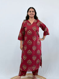 Maroon Floral Printed Cambric Cotton Feeding Co ord Set| Palazzo Pant | Free Size