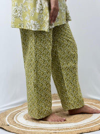 Pale Green Floral Printed Kantha Cotton Feeding Kaftan Loungewear Pyjama Set | Free Size