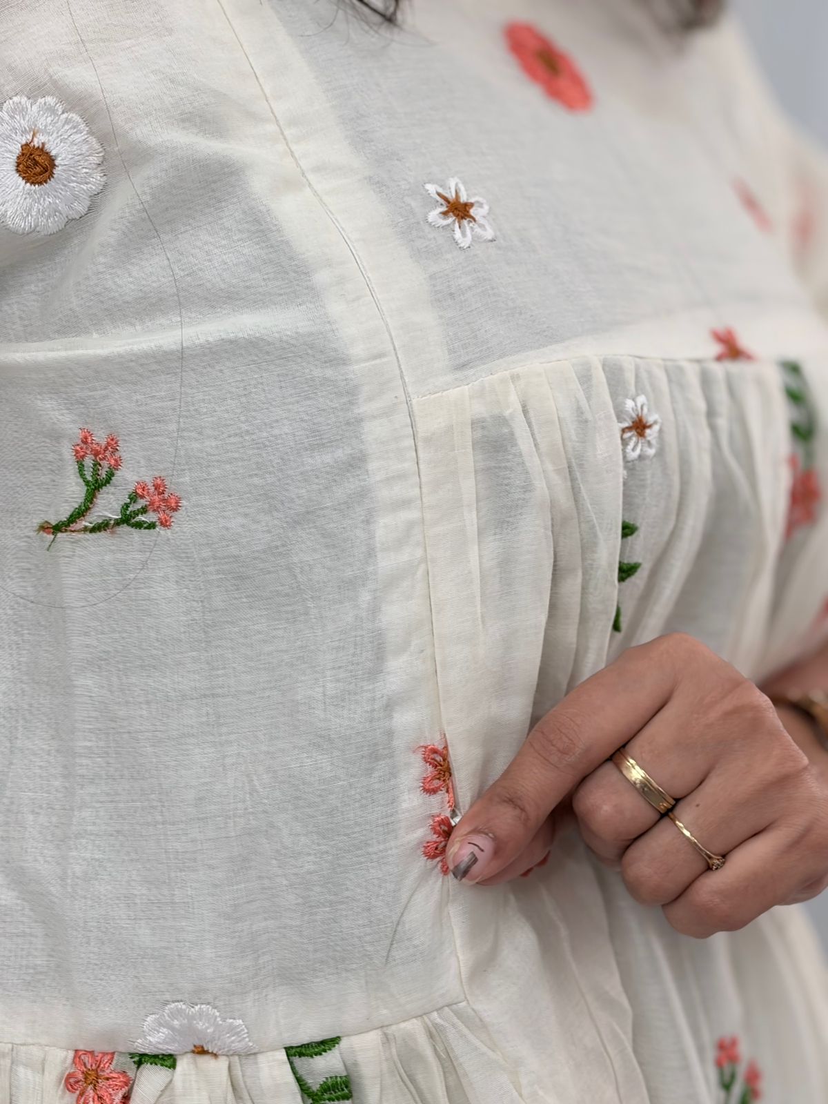 White Floral Embroidered Mul Chanderi Feeding Kurti With Two Side Invisible Zip | Free Size | 46" length