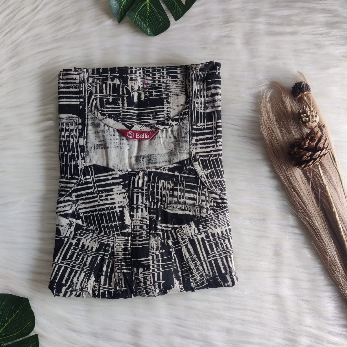 Black Printed Premium Cotton Pleated Zip Nighty | Free Size | Chest Width 44″| Length 54″-55″