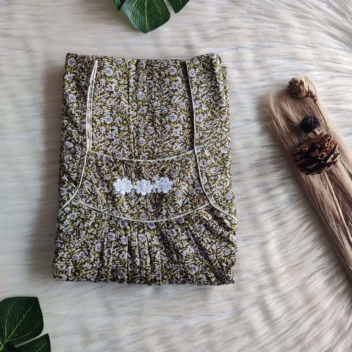 Green Printed Premium Cotton Three Flower Nighty |Free Size | Chest Width 44"| Length 54"-55"