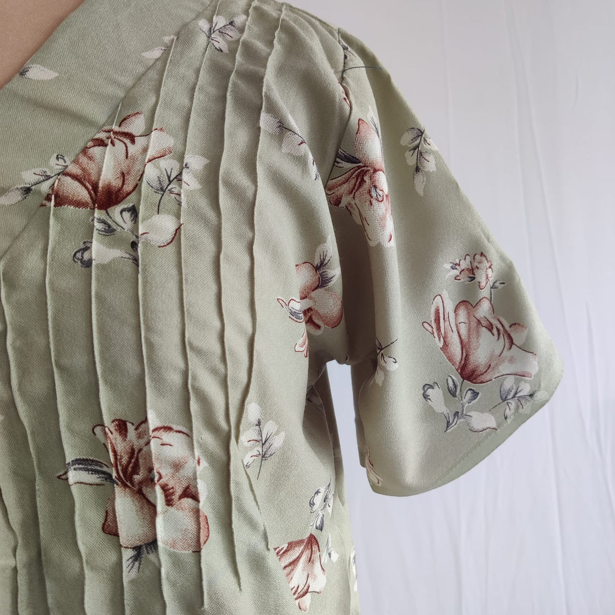 Pastel Green Printed V-Neck Alfine Churidar Cut Nighty | Free Size | Chest Width 44″| Length 56″
