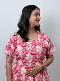 Peach And White Floral Printed Premium Cotton Buttonless Zipless Short Maternity Nighty | Free Size | Chest Width 44″| Length 46″