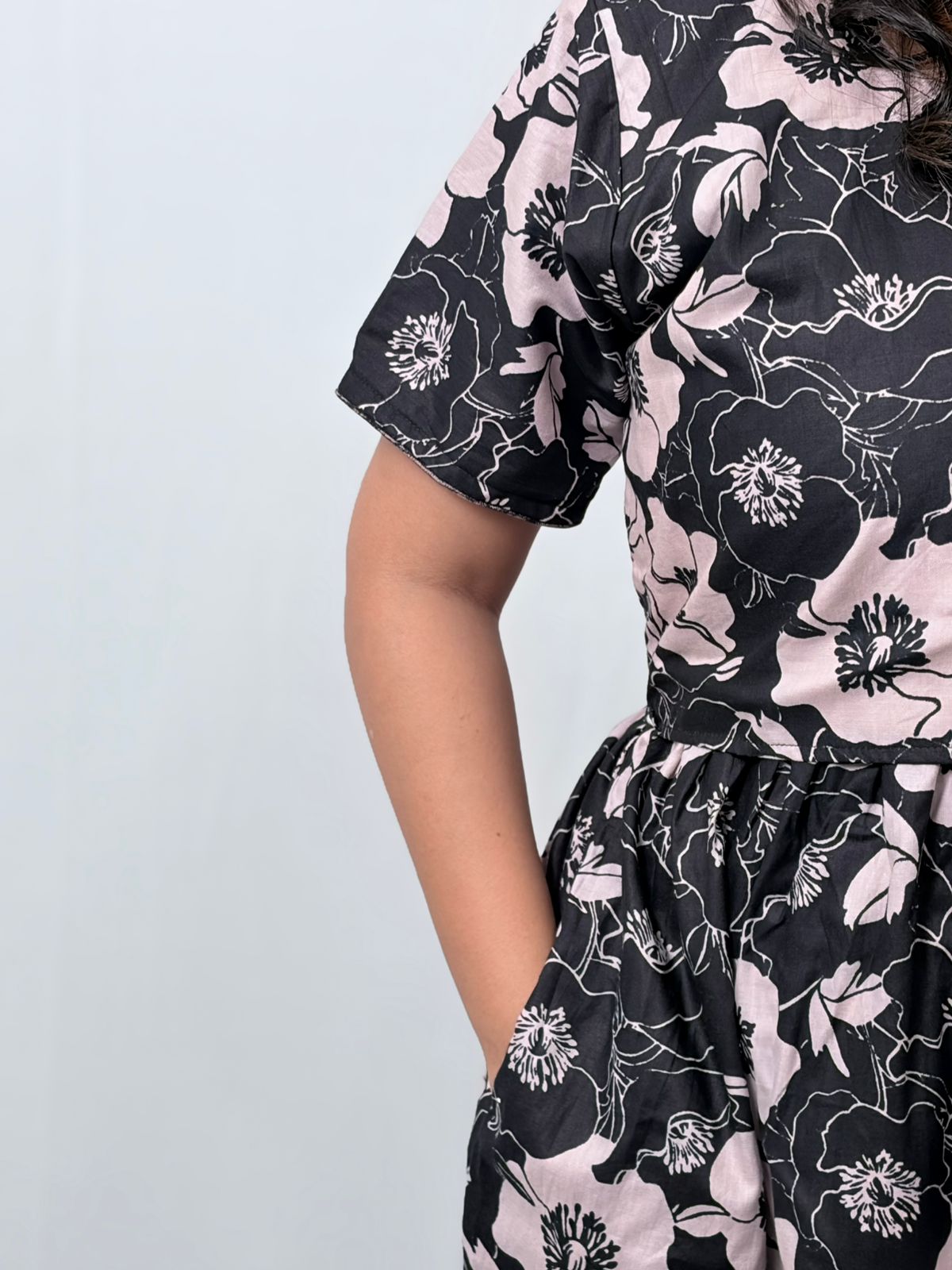 Black Floral Printed Premium Cotton Buttonless Zipless Short Maternity Nighty | Free Size | Chest Width 44″| Length 46″