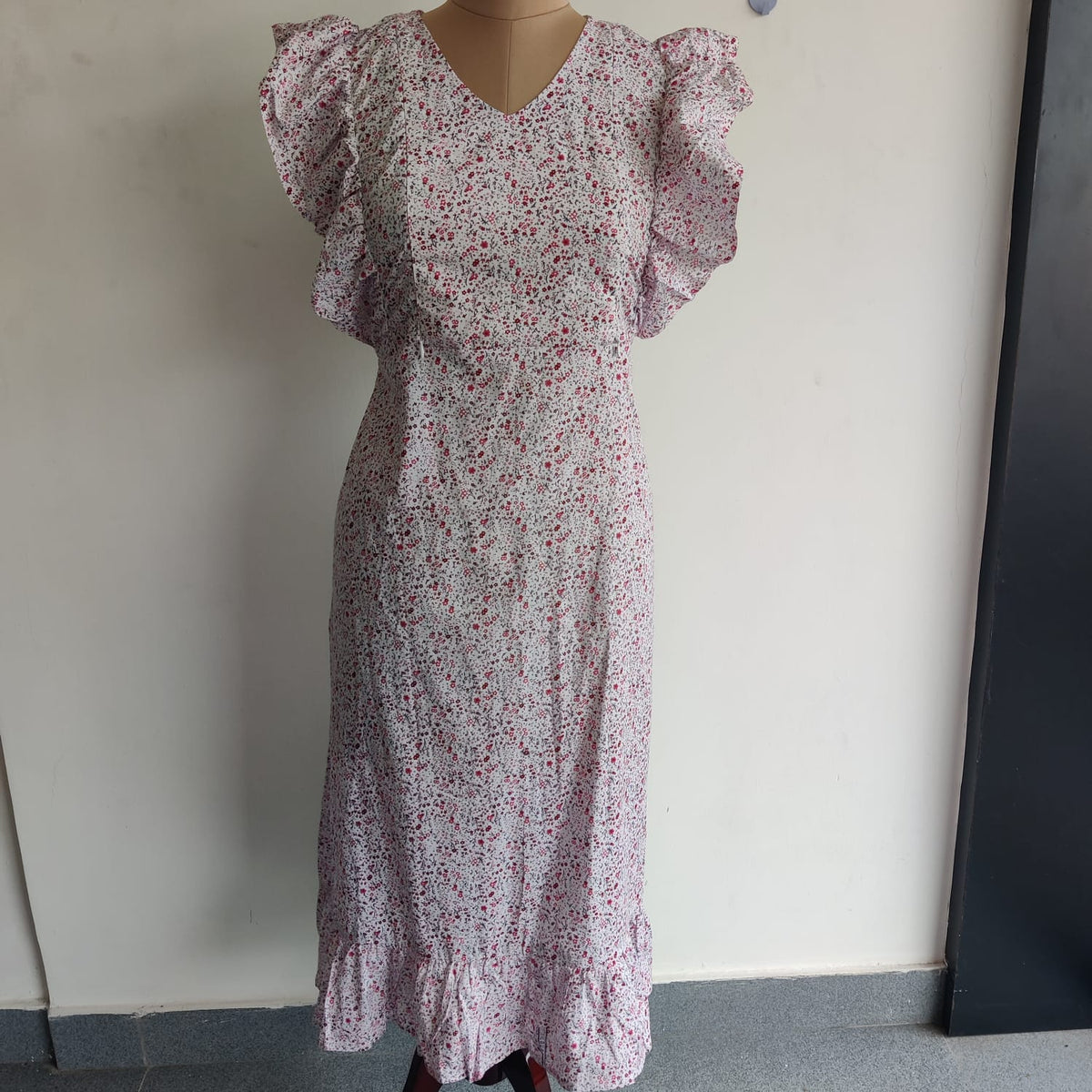 Garage Sale - Pink Floral Printed White Premium Cotton Ruffle Sleeve Short Maternity Gown