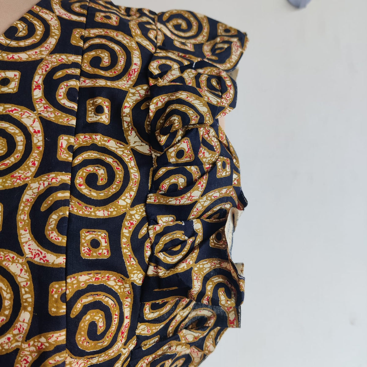 Garage Sale - Yellow Printed Black Gujari Cotton Ruffle Sleeve Short Maternity Gown