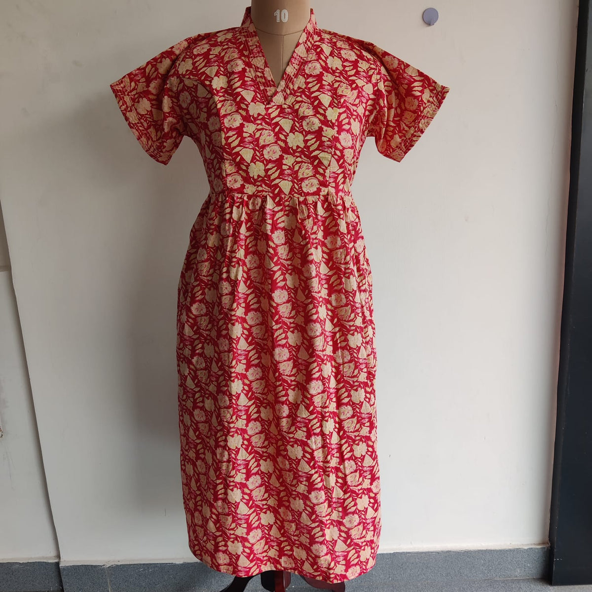Garage Sale - Red Floral Printed Premium Cotton V Collar Neck Short Short Maternity Gown