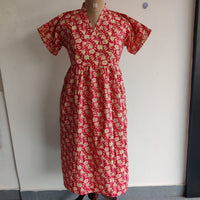 Garage Sale - Red Floral Printed Premium Cotton V Collar Neck Short Short Maternity Gown