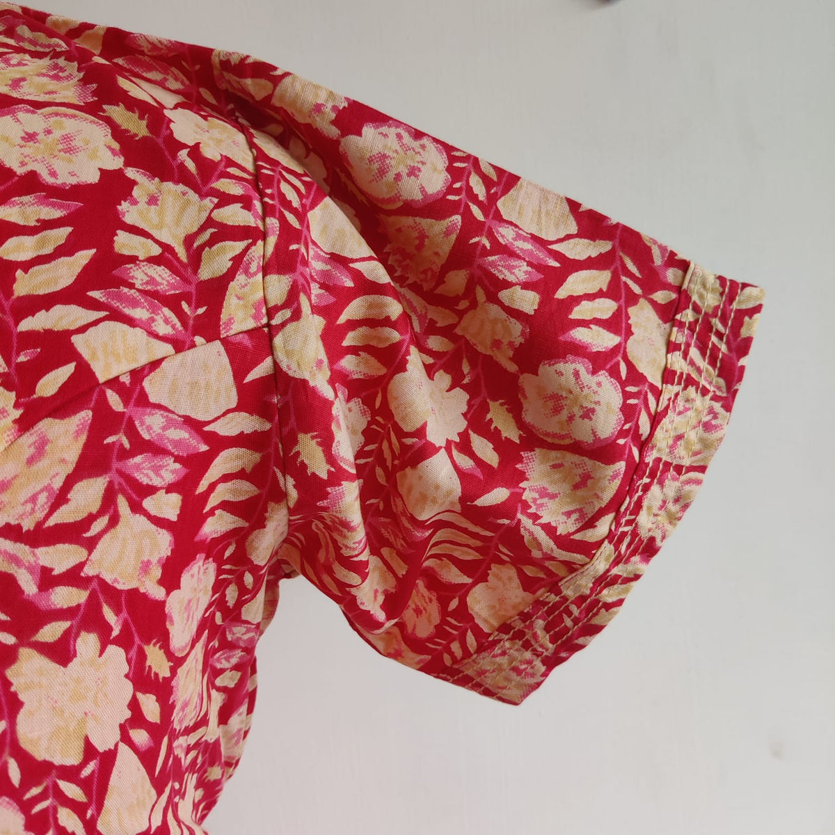 Garage Sale - Red Floral Printed Premium Cotton V Collar Neck Short Short Maternity Gown