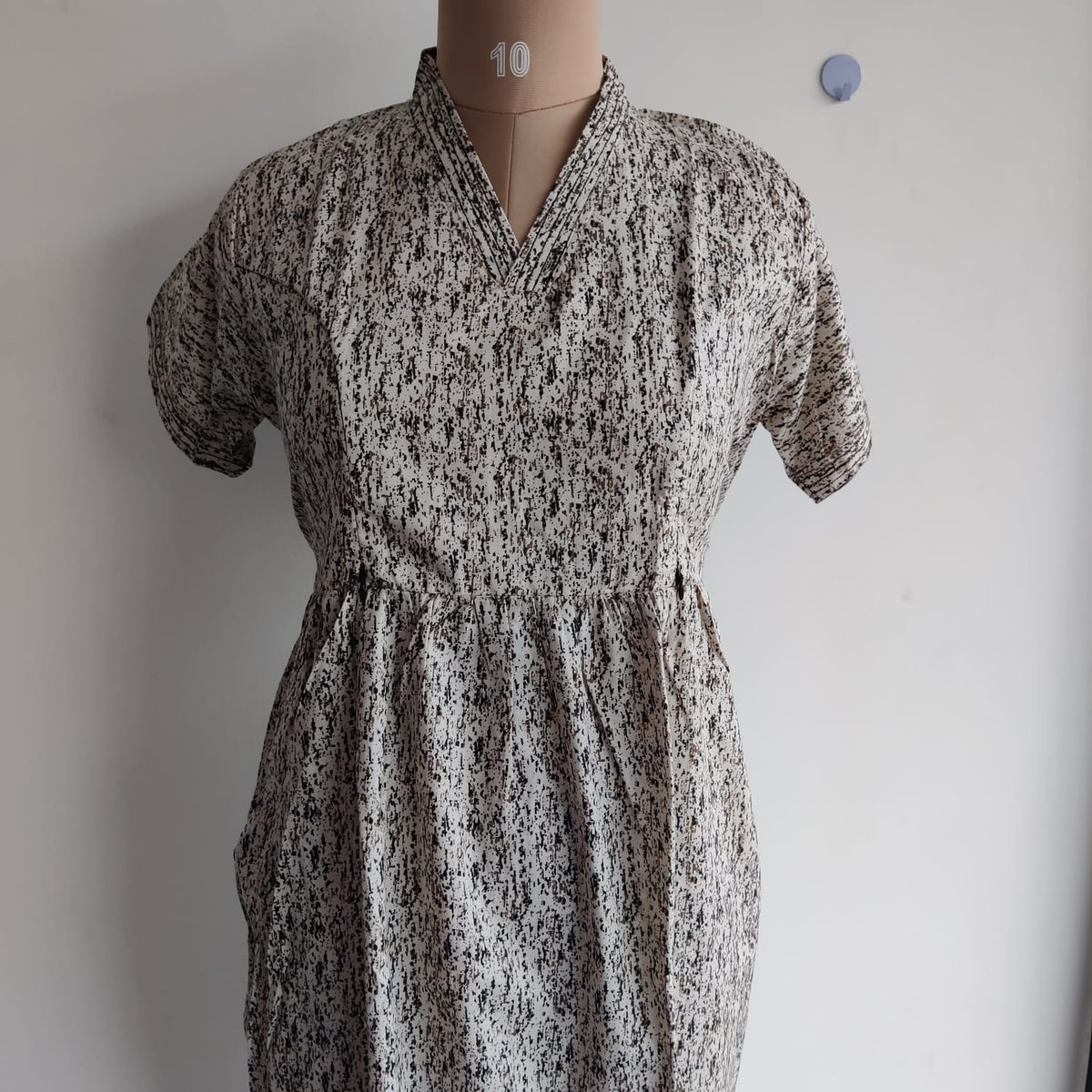 Garage Sale - Beige Printed Premium Cotton V Collar Neck Short Short Maternity Gown