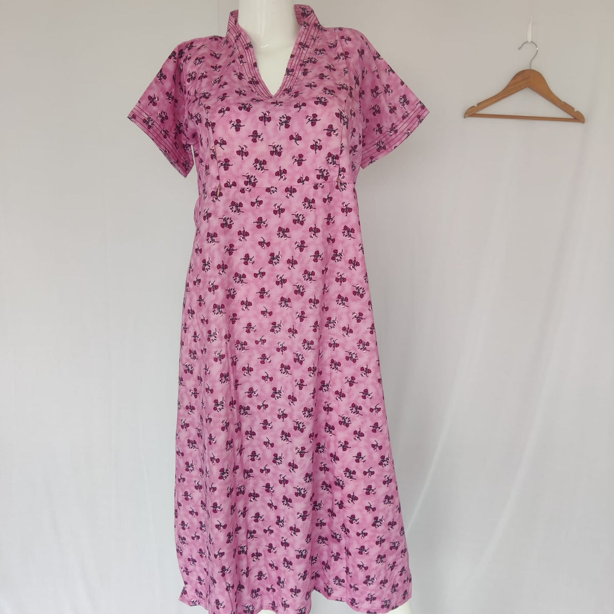 Garage Sale - Pink Floral Printed Premium Cotton V Collar Neck Short Short Maternity Gown