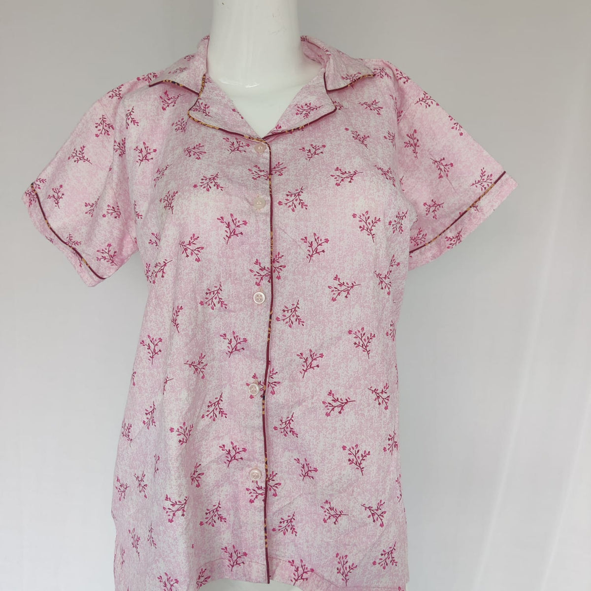 Pink Floral Printed White Pure Cotton Shirt Pyjama Set | Free Size |