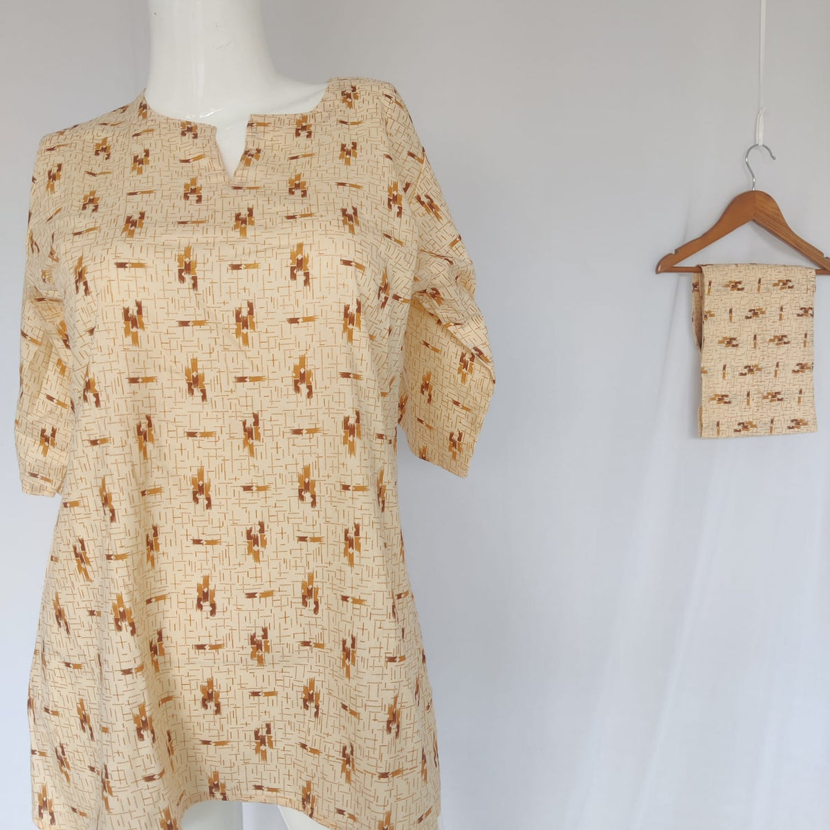 Yellow Printed Round Neck Pure Cotton Loungewear Pyjama Set Free Size 3/4 Sleeve (Suits for bra size 34″- 40″)