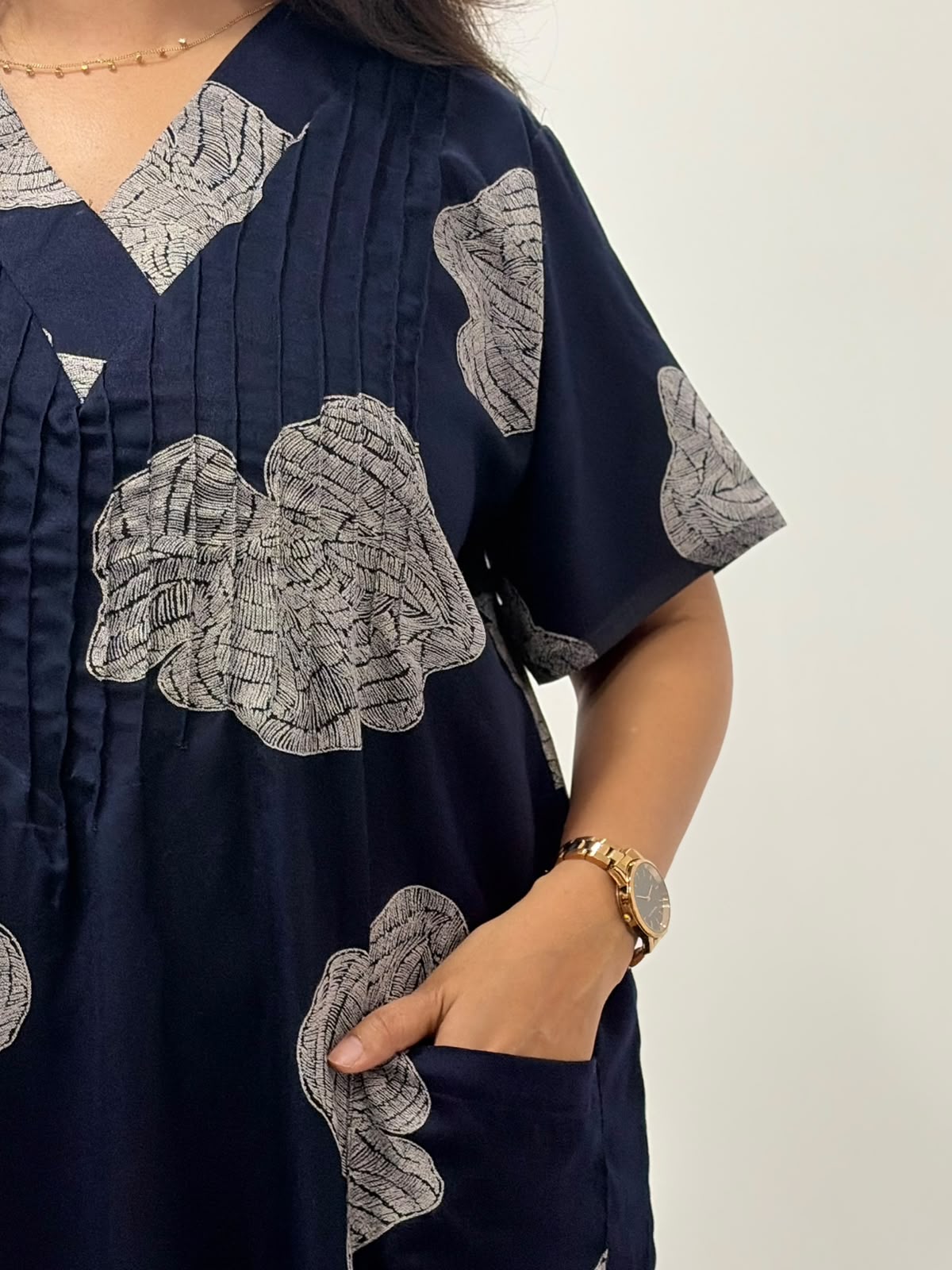 White Floral Printed Navy-blue V-Neck Alfine Churidar Cut Nighty | Free Size | Chest Width 44″| Length 56″