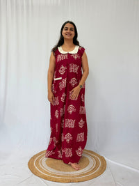 Maroon Printed Pure Cotton Peter Pan Collar Sleeveless Long Zip Feeding Nighty | Free Size | Chest Width 44″| Length 56″