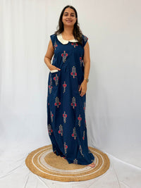 Navy-Blue Printed Pure Cotton Peter Pan Collar Sleeveless Long Zip Feeding Nighty | Free Size | Chest Width 44″| Length 56″