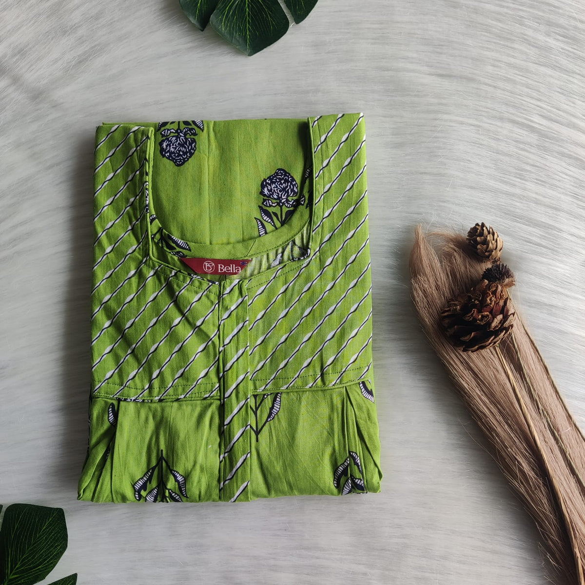 White And Green Printed Premium Cotton Pleated Vertical Zip Feeding Nighty | Free Size | Chest Width 44″| Length 54″-56″