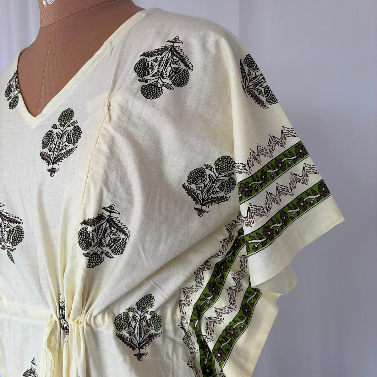 Pale Green Floral Printed Ivory Premium Cotton Feeding Kaftan | Free Size | Chest Width 44″| Length 56″
