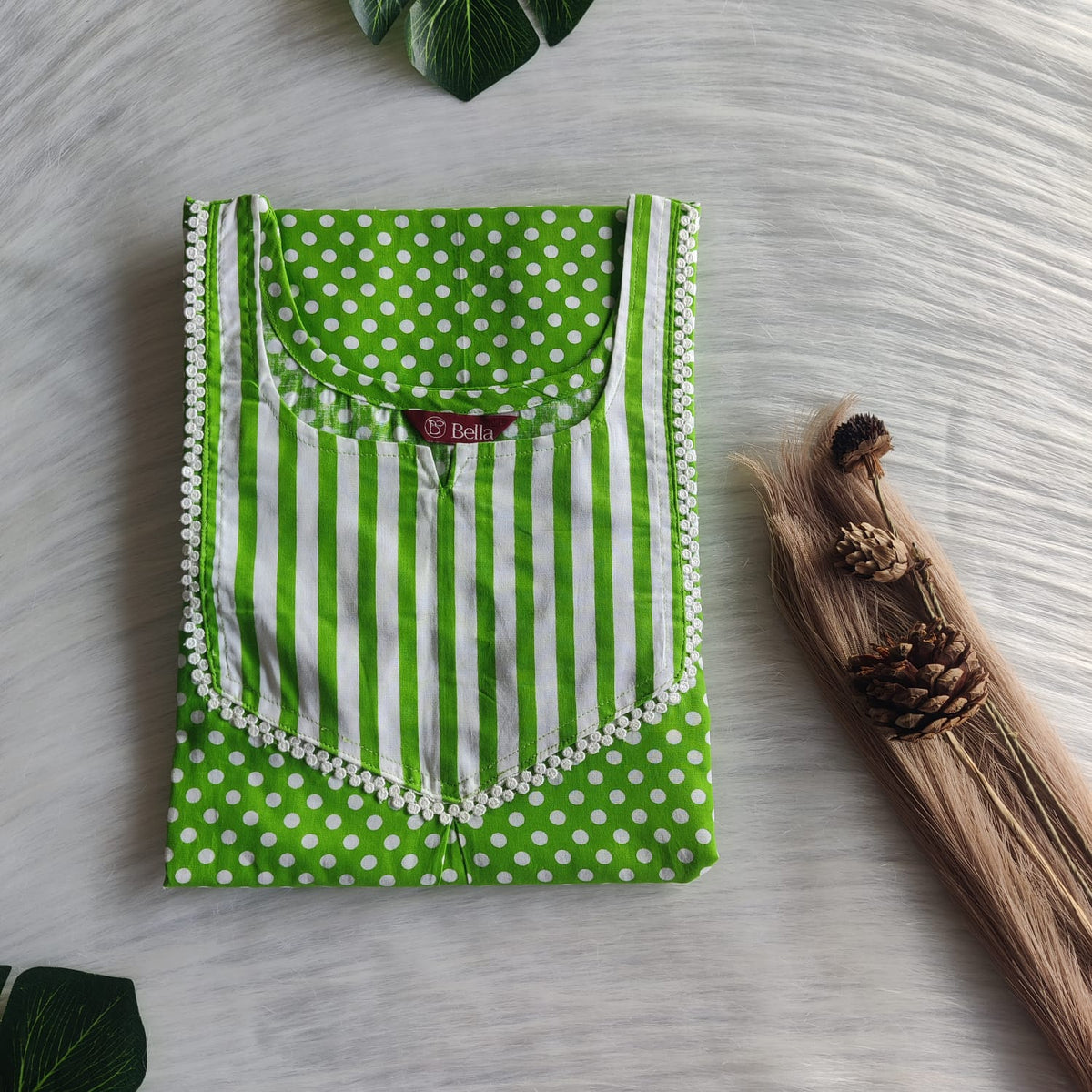 White And Green Dot Printed Premium Cotton Mix N Match Lace Pocket Nighty | Free Size | Chest Width 44″| Length 56″