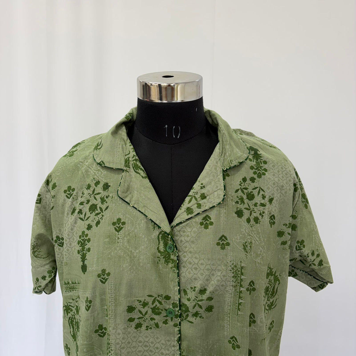 Green Floral Printed Pure Cotton Full Open Long Polo Shirt Dress | Side Pocket | Free Size | Chest Width 44″| Length 44″