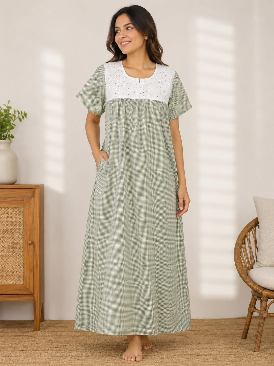 Green Check Printed Seer Sucker Long Zip Lace Nighty | Free Size | Chest Width 44″| Length 56″