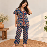 Maroon Floral Printed Navy Blue Jaipur Cotton Shirt Pyjama Set | Free Size |