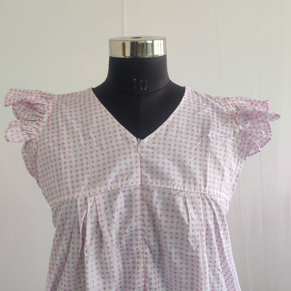 Pink Dot Printed Premium Cotton V- Neck Ruffle Sleeve Long Zip Short Maternity Gown | Free Size | Chest Width 44″| Length 44″|