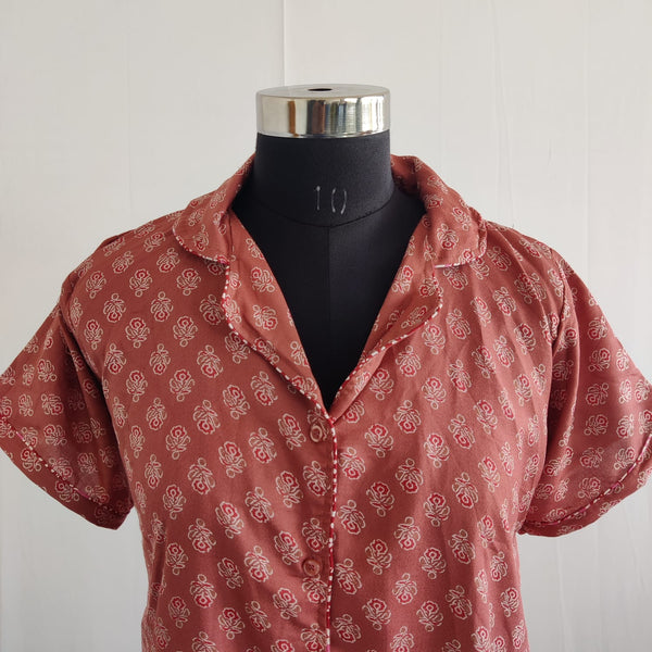 Rust Brown Floral Printed Alfine Full Open Long Polo Shirt Dress | Side Pocket | Free Size | Chest Width 44″| Length 44″