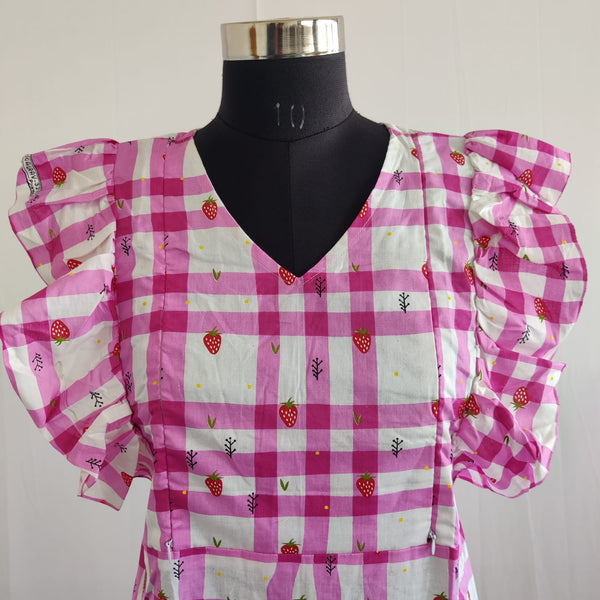 Strawberry Printed Pink Check Premium Cotton Ruffle Sleeve Short Maternity Gown | Free Size | Chest Width 44″| Length 44″