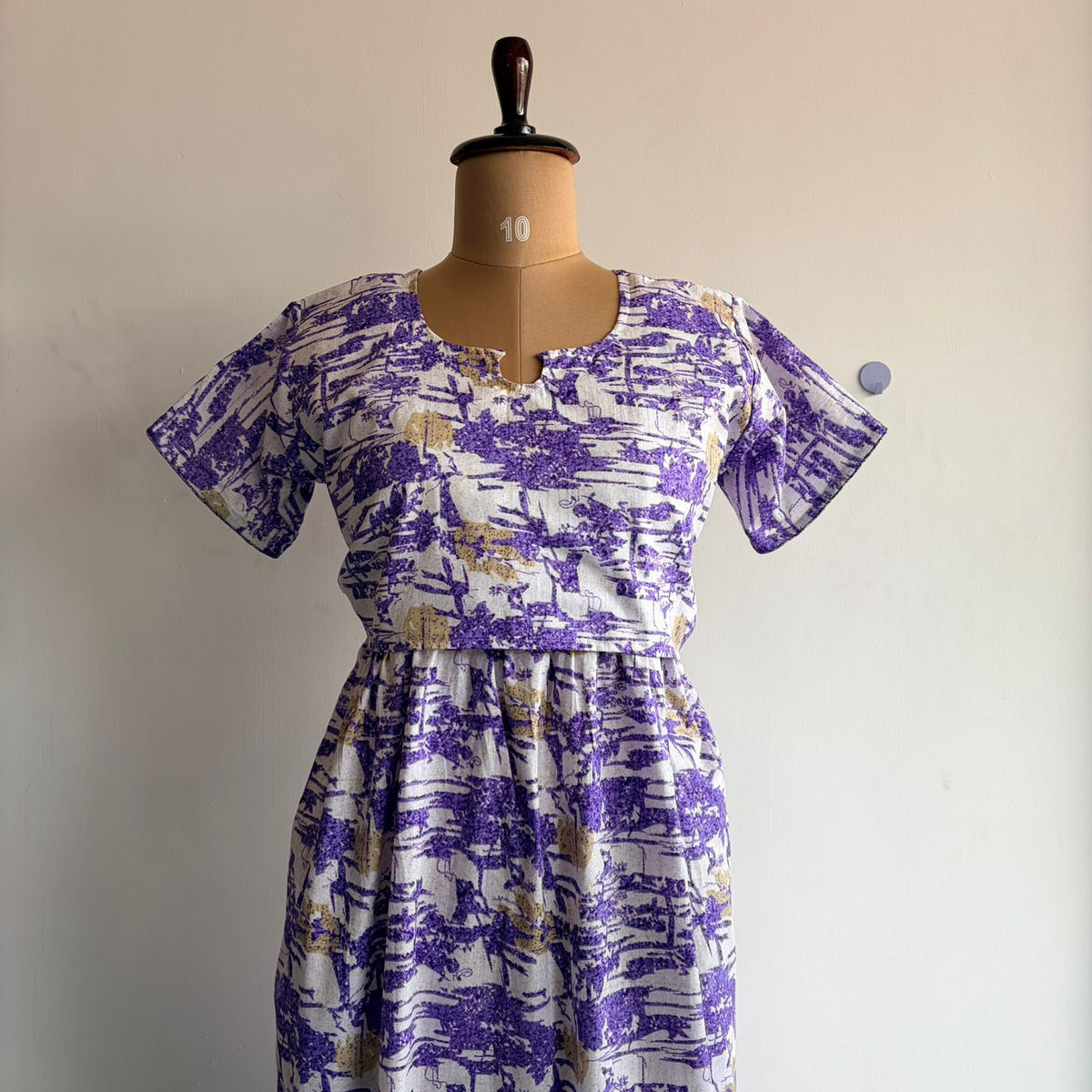 Violet And white Printed Premium Cotton Buttonless Zipless Short Maternity Nighty | Free Size | Chest Width 44″| Length 46″