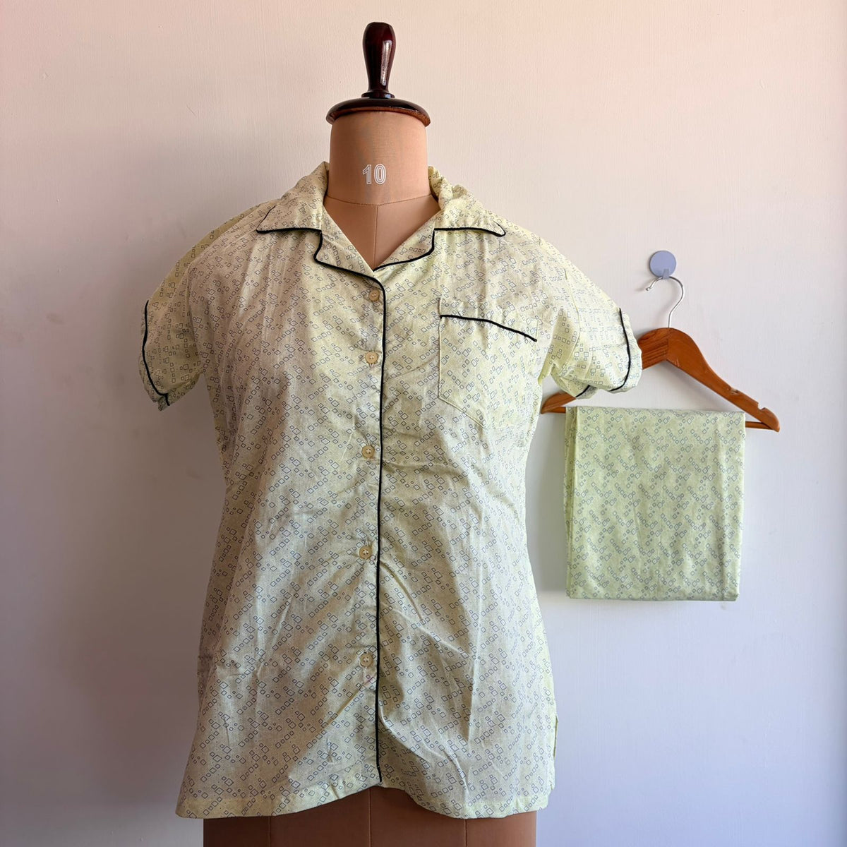 Pastel Green Printed Pure Cotton Shirt Pyjama Set | Free Size